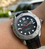 Replica Omega Seamaster 316L Steel 42MM 8800 Movement Black Watch